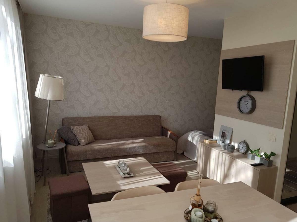 Apartamentai Vilniaus Street Šiauliai Buitenkant foto
